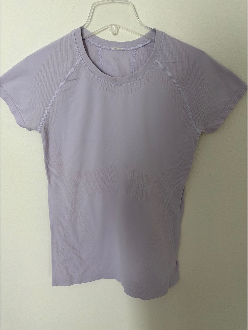 Athleta Momentum Seamless Tee Top Lavender Size Medium